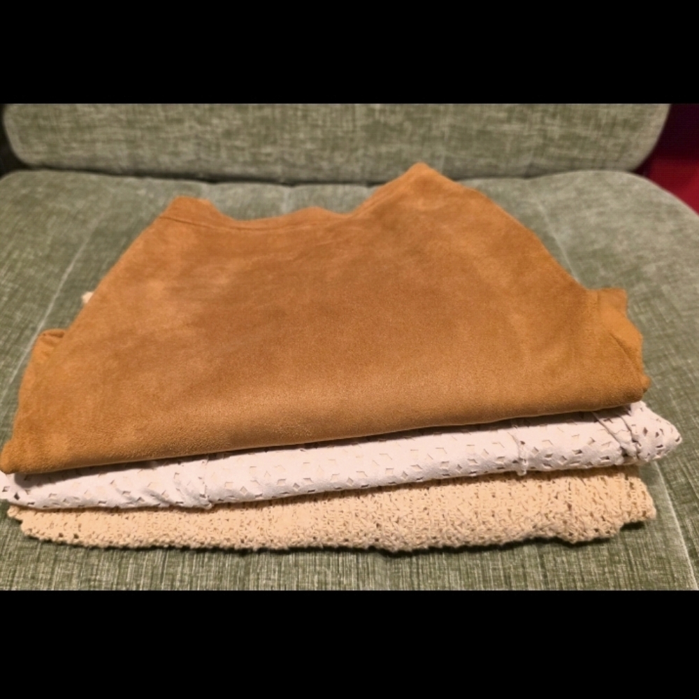 BUNDLE - 3 Skirts - Sizes :: Medium & Size 10